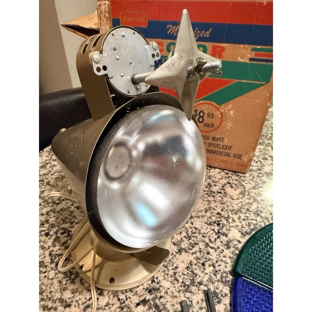 Vintage Penetray Motorized Rotating Color Wheel Aluminum Christmas Tree Light